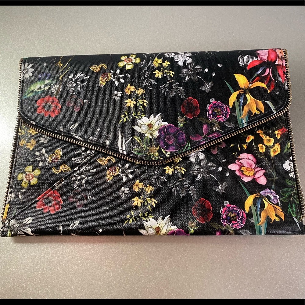 Flower and Zipper Envelope Clutch - NWOT